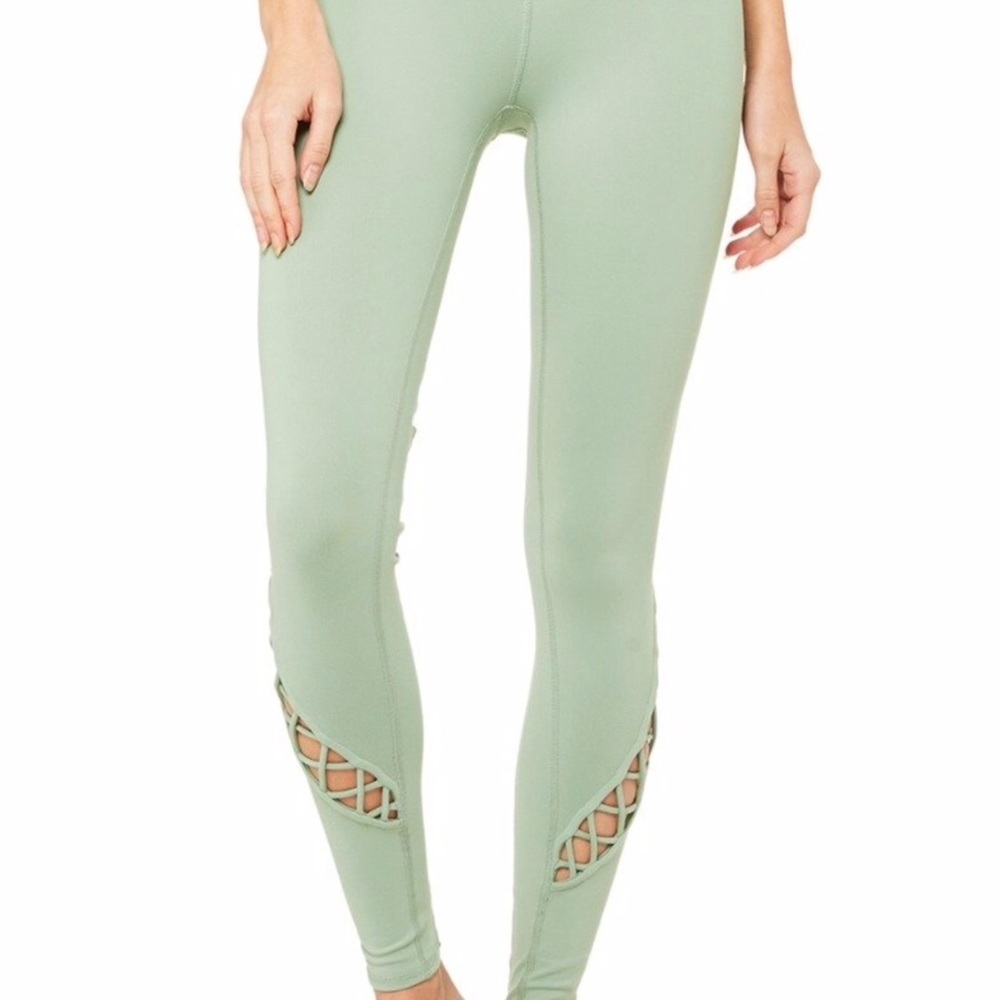 Alo Yoga Entwine Leggings Tights Sage Green - Picture 5 of 14